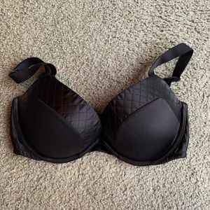 Victoria Secret Black Very Sexy Push Up Bra 32DD